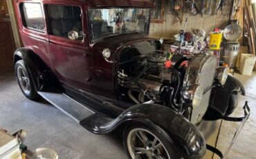 Ford-Tudor-1931-black-2
