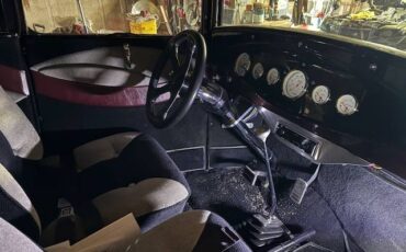 Ford-Tudor-1931-black-3