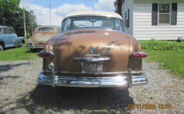 Ford-Victoria-1951-3