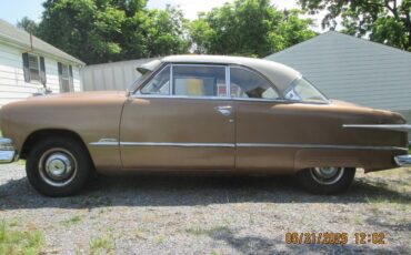 Ford-Victoria-1951-5