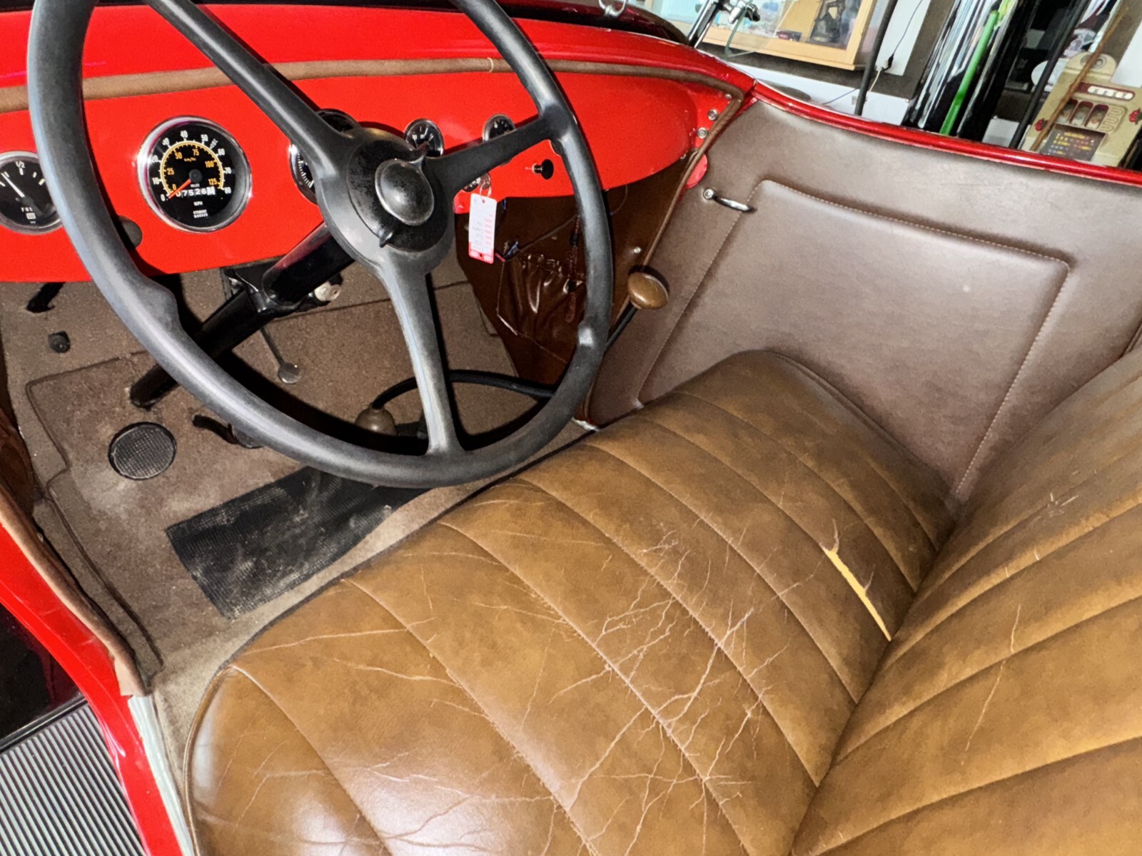 Ford-convertible-1934-Convertible-14