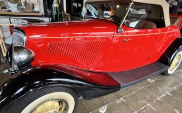 Ford-convertible-1934-Convertible
