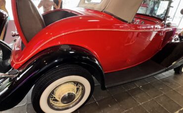 Ford-convertible-1934-Convertible-4