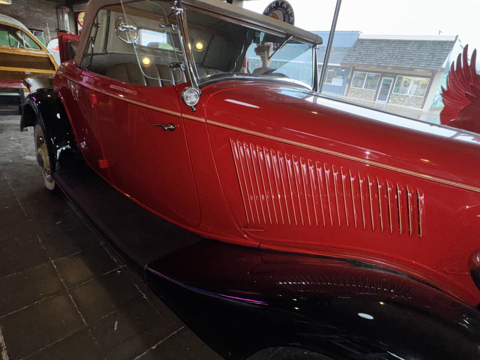 Ford-convertible-1934-Convertible-5