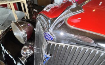 Ford-convertible-1934-Convertible-7