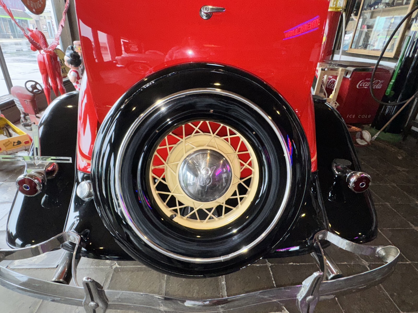 Ford-convertible-1934-Convertible-8