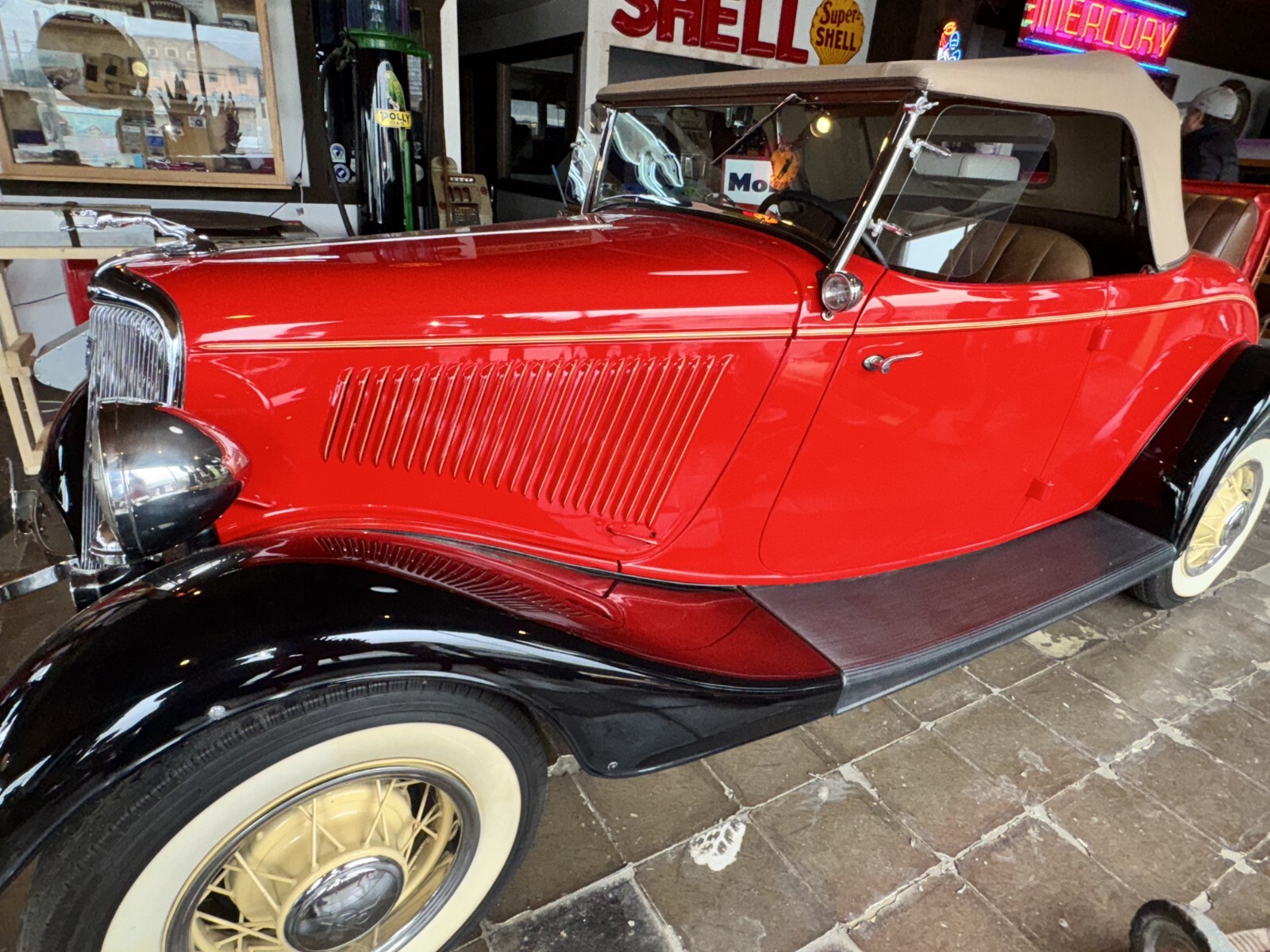 Ford-convertible-1934-Convertible