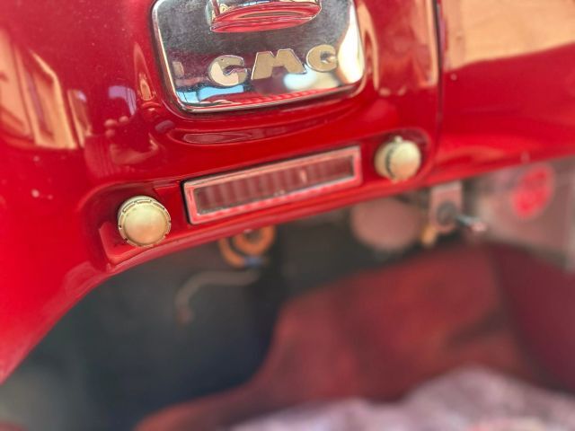 GMC-100-1954-Pickup-10