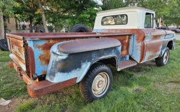 GMC-12-Ton-Pickup-1962-Farm-Truck-10