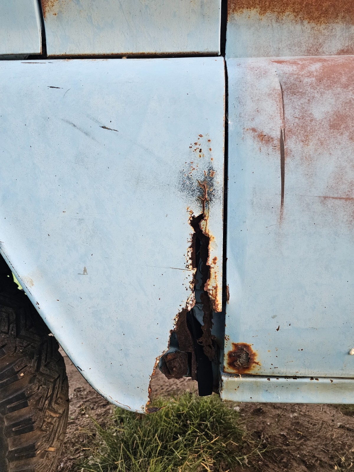 GMC-12-Ton-Pickup-1962-Farm-Truck-21