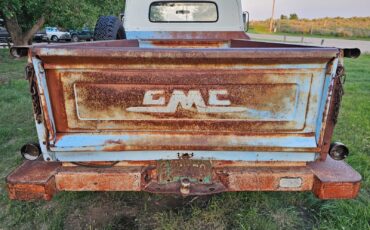 GMC-12-Ton-Pickup-1962-Farm-Truck-5