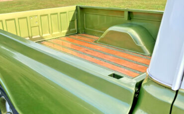 GMC-2500-1970-Standard-Cab-Pickup-12