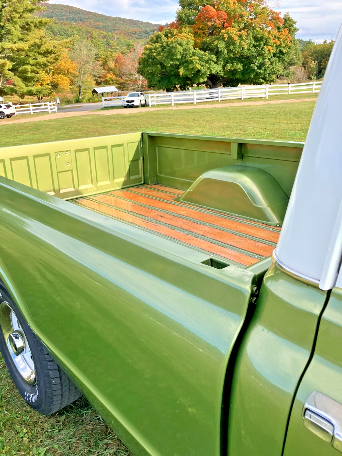 GMC-2500-1970-Standard-Cab-Pickup-12