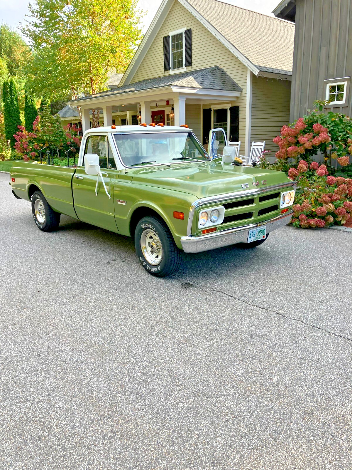 GMC-2500-1970-Standard-Cab-Pickup-16