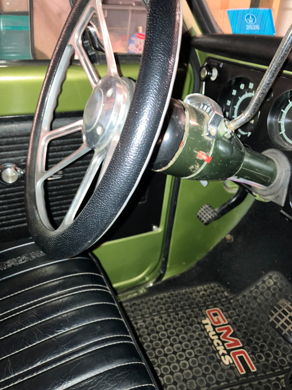 GMC-2500-1970-Standard-Cab-Pickup-30