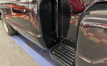 GMC-C-15-1969-Pick-up-17