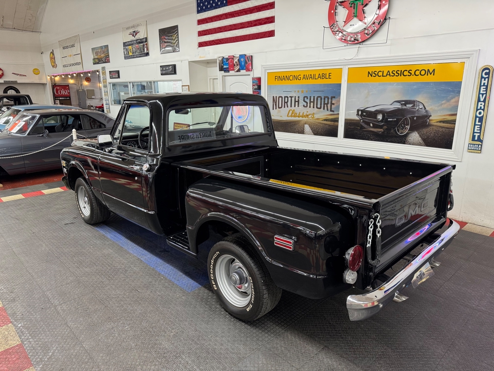 GMC-C-15-1969-Pick-up-2
