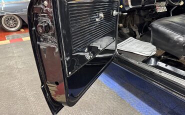 GMC-C-15-1969-Pick-up-38