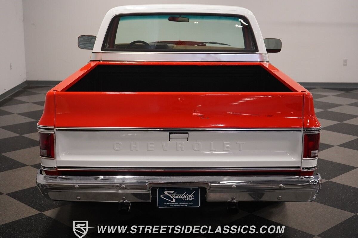 GMC-C10-1976-Pickup-Truck-28