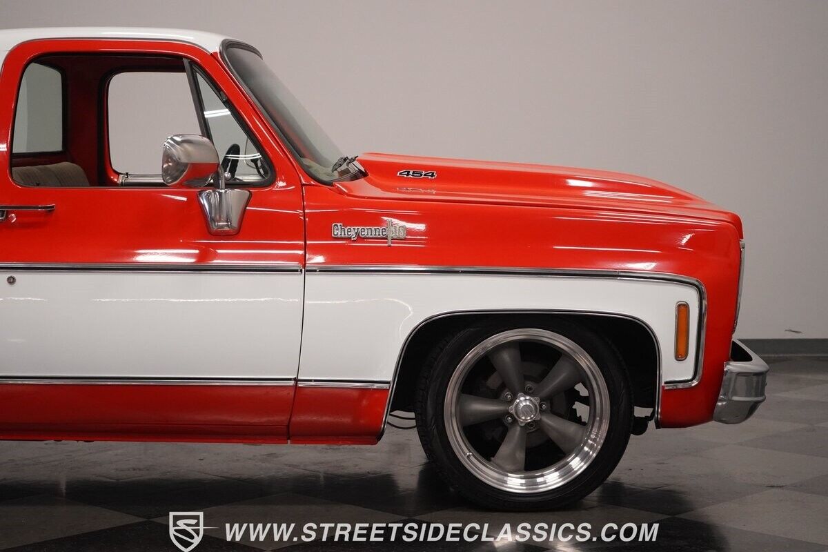 GMC-C10-1976-Pickup-Truck-33