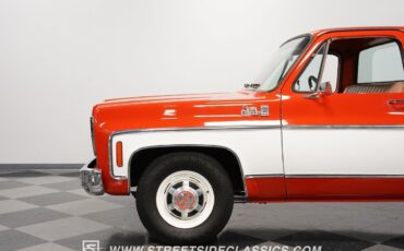 GMC-C25-1975-Pickup-Truck-23