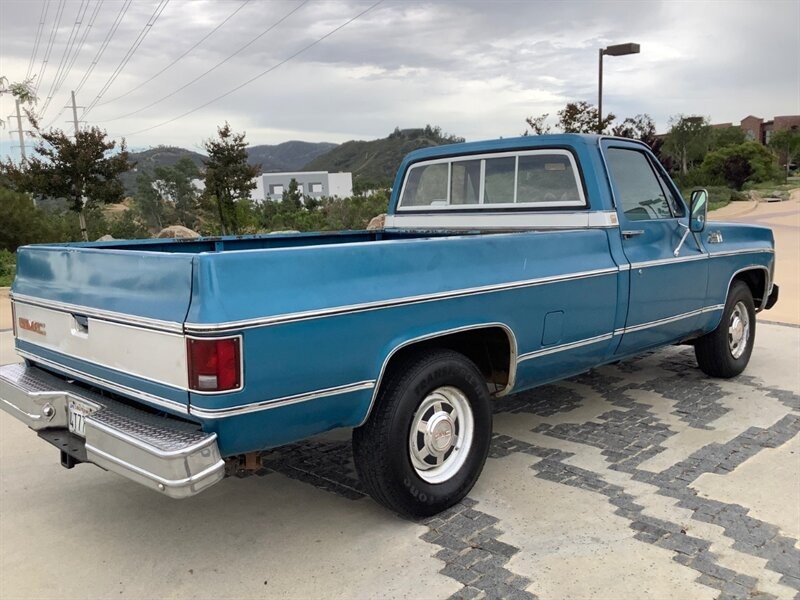 GMC-C2500-1979-Truck-11