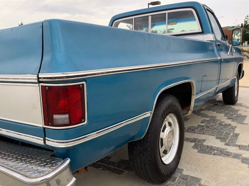 GMC-C2500-1979-Truck-12