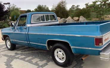 GMC-C2500-1979-Truck-13