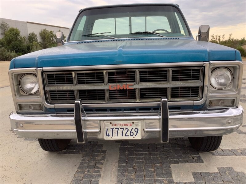 GMC-C2500-1979-Truck-2