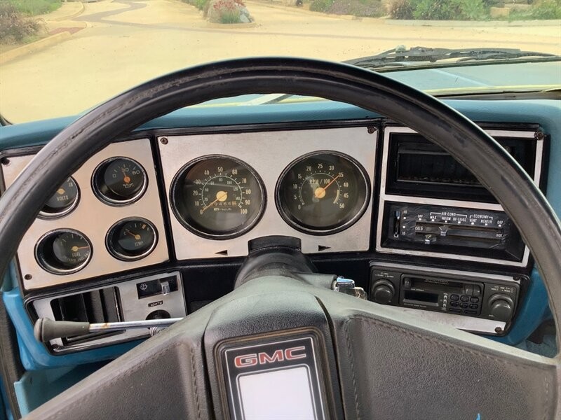 GMC-C2500-1979-Truck-20