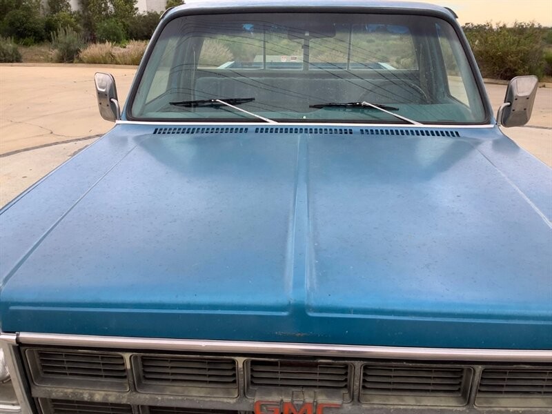 GMC-C2500-1979-Truck-3