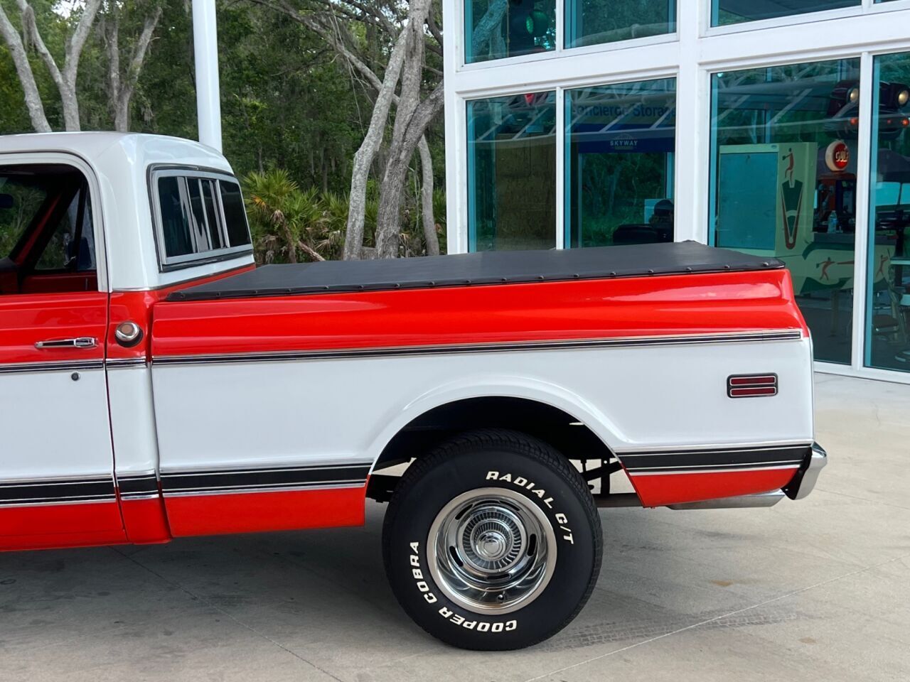 GMC-CK-1500-Series-1970-Pickup-Truck-10