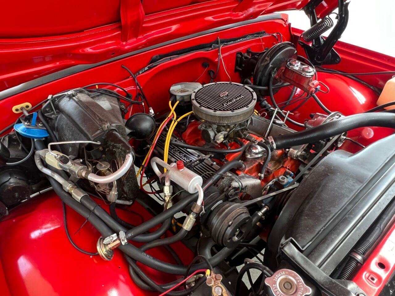 GMC-CK-1500-Series-1970-Pickup-Truck-32