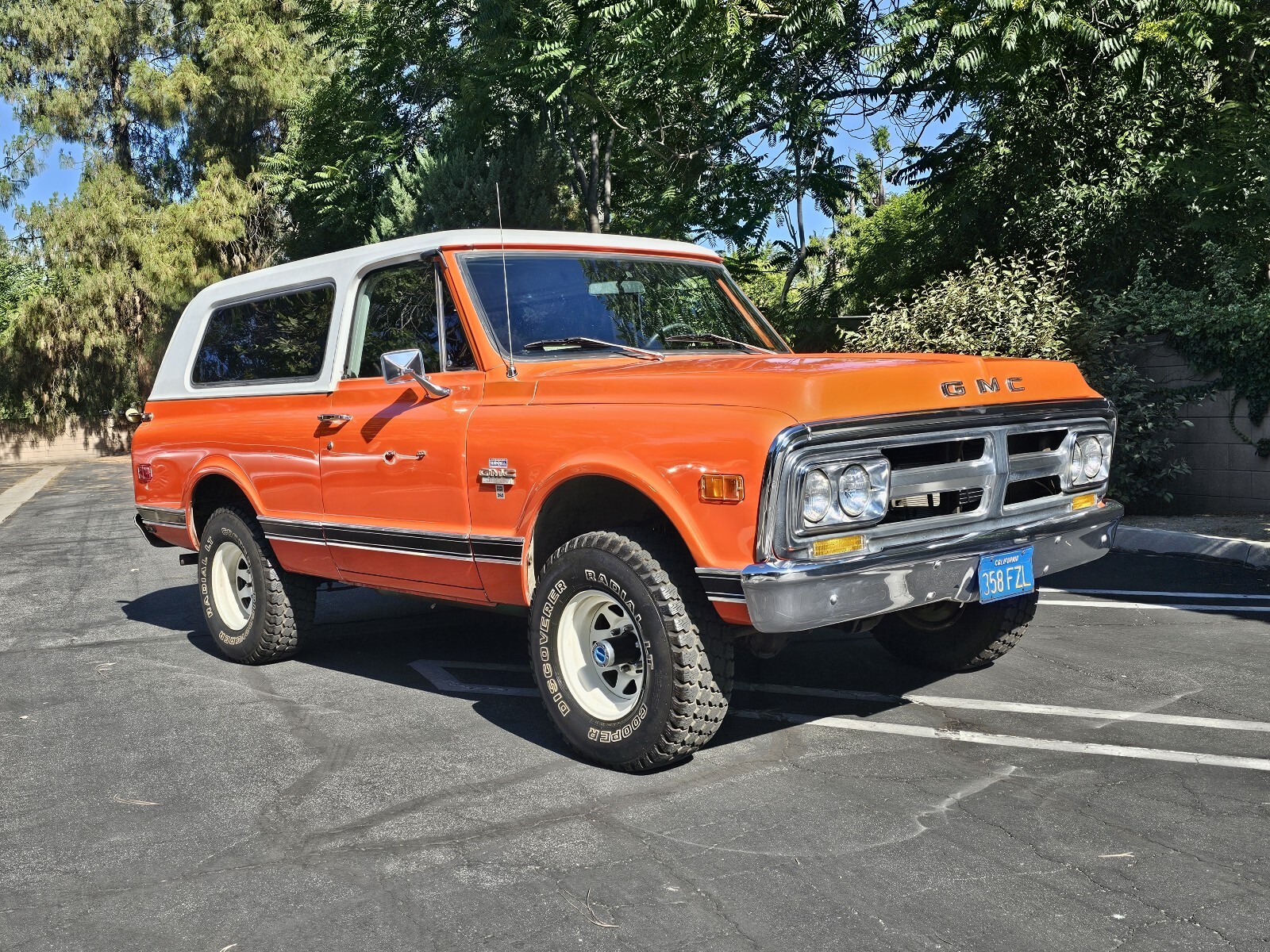 GMC-Jimmy-1972-SUV-1