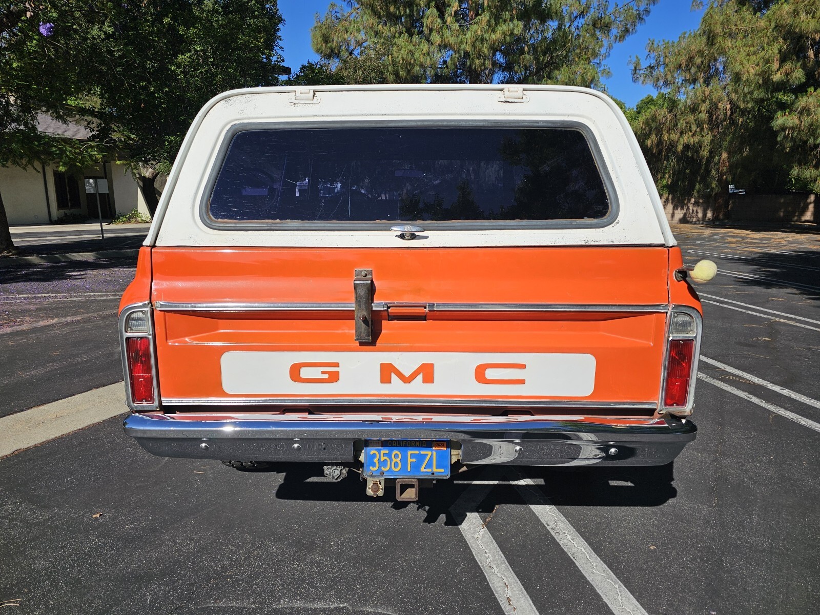 GMC-Jimmy-1972-SUV-11