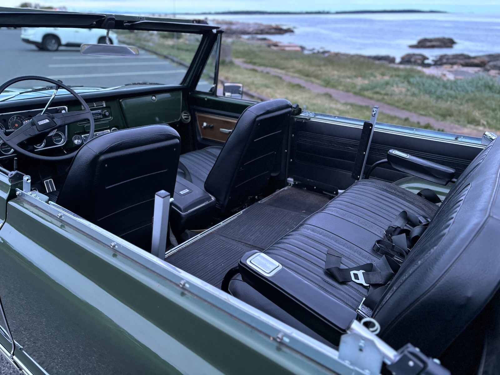 GMC-Jimmy-1972-SUV-12