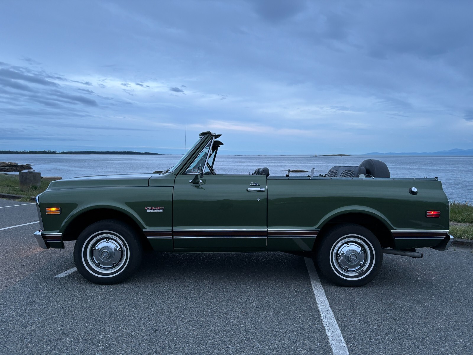GMC-Jimmy-1972-SUV-3