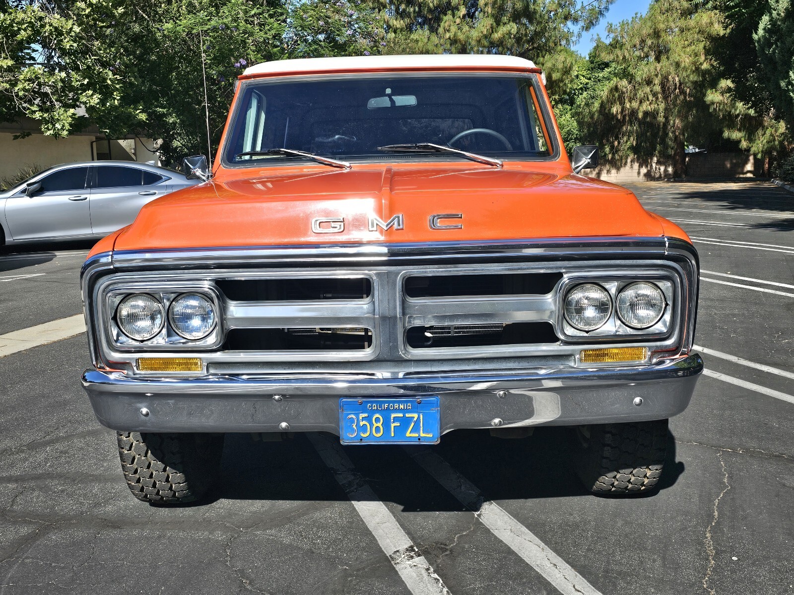GMC-Jimmy-1972-SUV-4