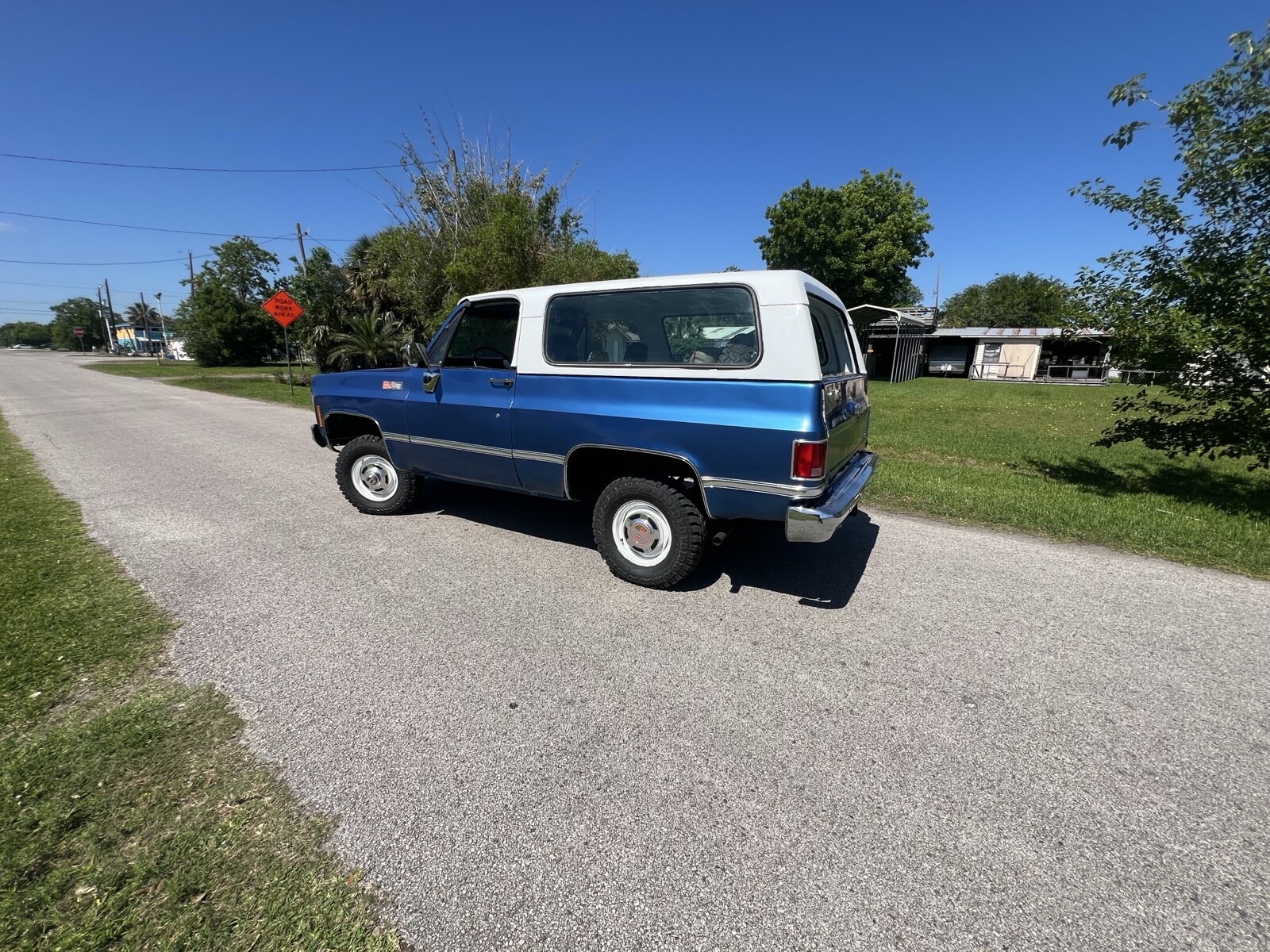 GMC-Jimmy-1973-13