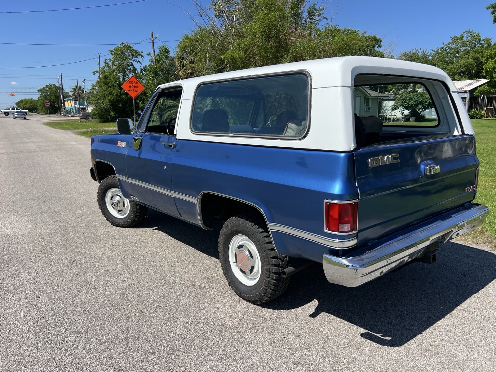 GMC-Jimmy-1973-14
