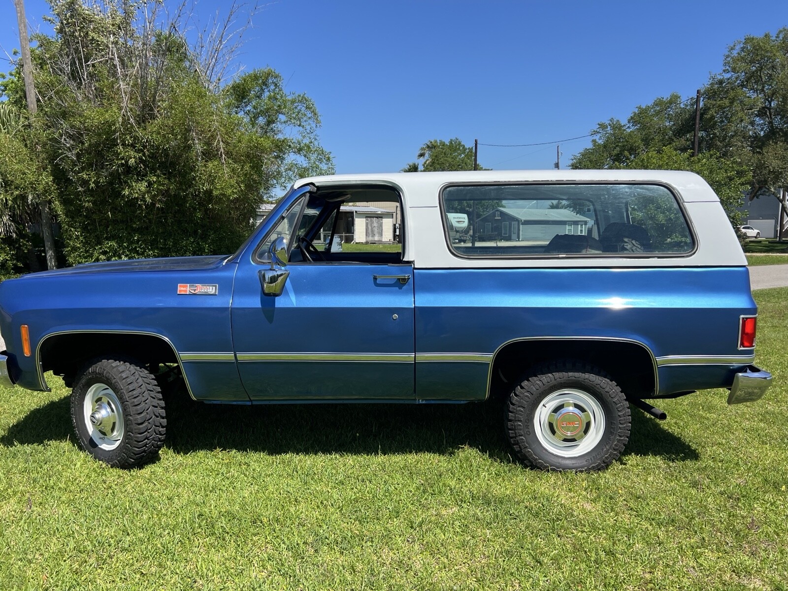 GMC-Jimmy-1973-17