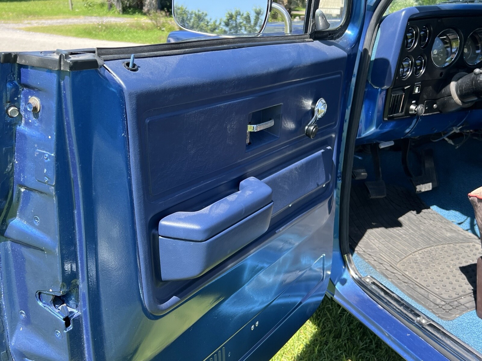 GMC-Jimmy-1973-30