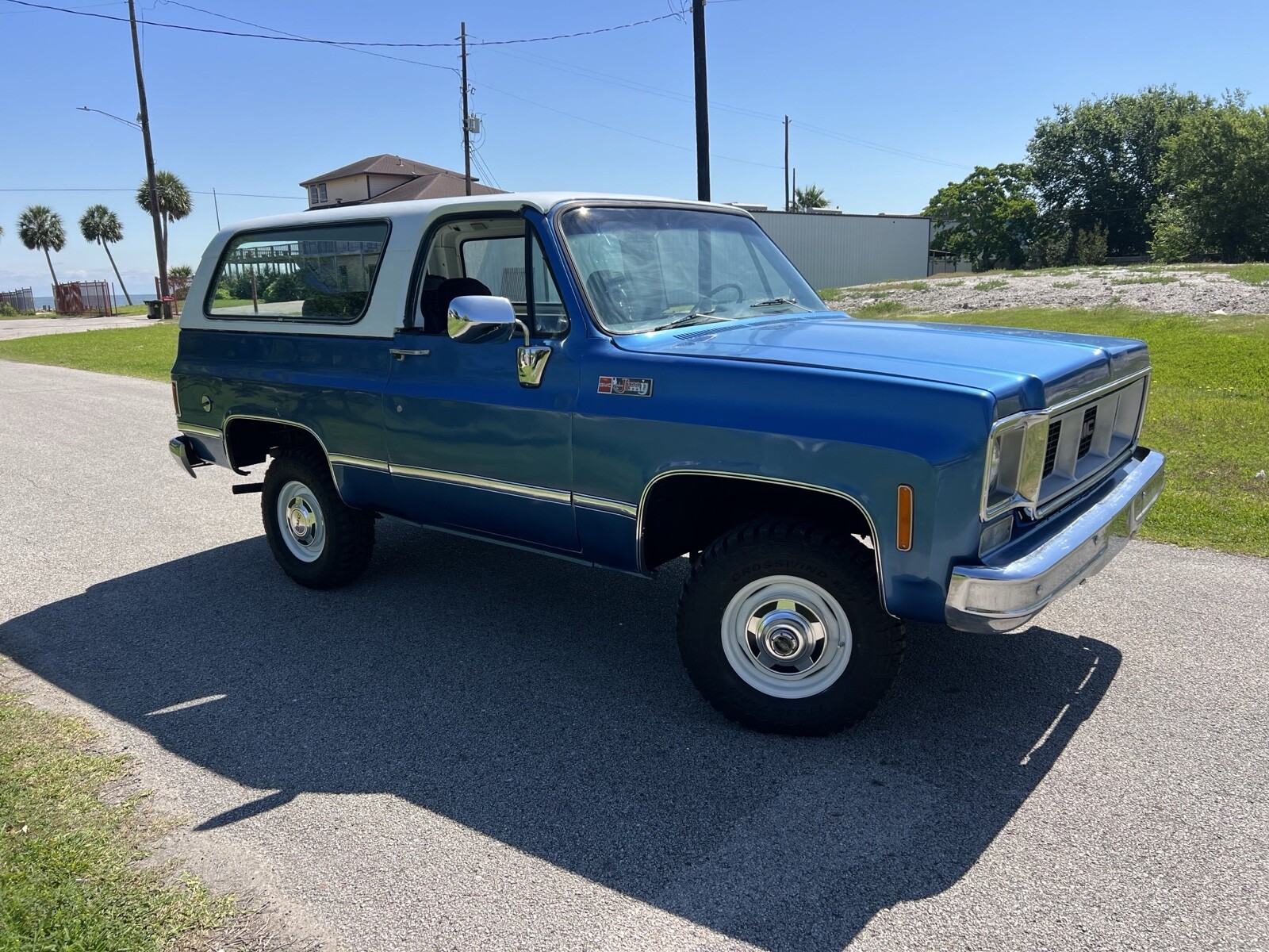 GMC-Jimmy-1973-4