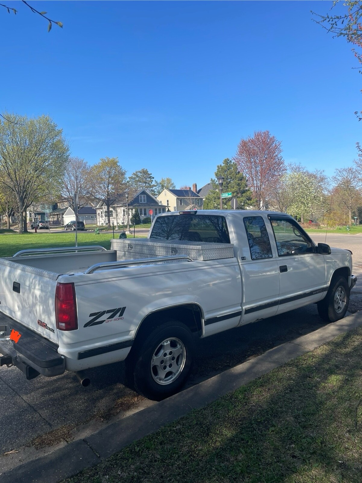 GMC-K1500-1995-Extended-Cab-Pickup-4
