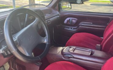 GMC-K1500-1995-Extended-Cab-Pickup-8