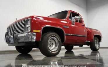 GMC-R1500-1987-Pickup-Truck-18