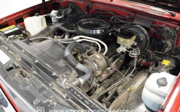 GMC-R1500-1987-Pickup-Truck-3