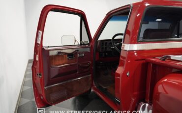 GMC-R1500-1987-Pickup-Truck-32
