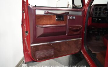 GMC-R1500-1987-Pickup-Truck-33