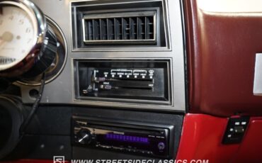 GMC-R1500-1987-Pickup-Truck-39
